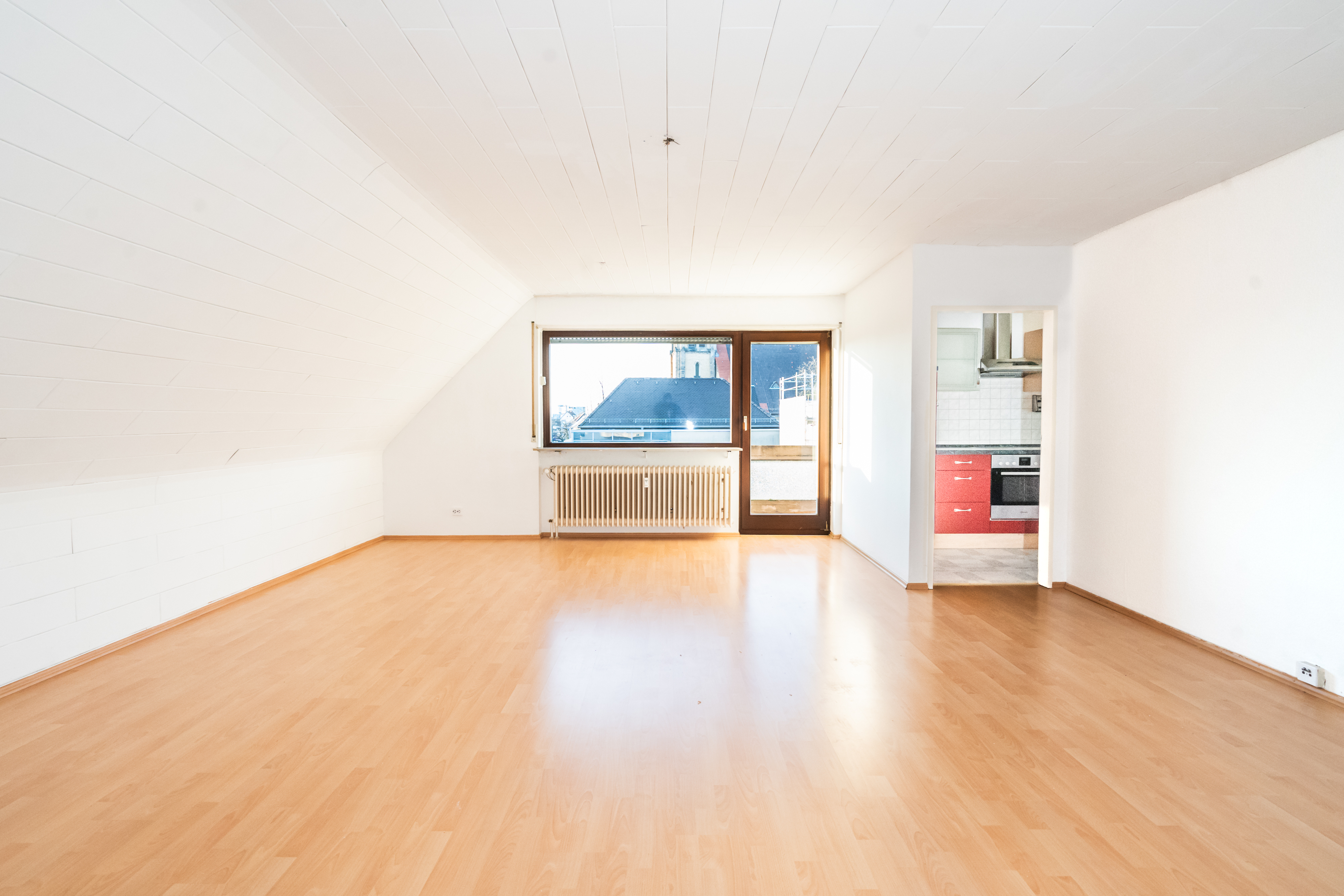 2 ZKB mit Balkon & TG Stellplatz in Mannheim-Neckarau in 68199 Mannheim – DESEO Immobilien Mannheim 1/6