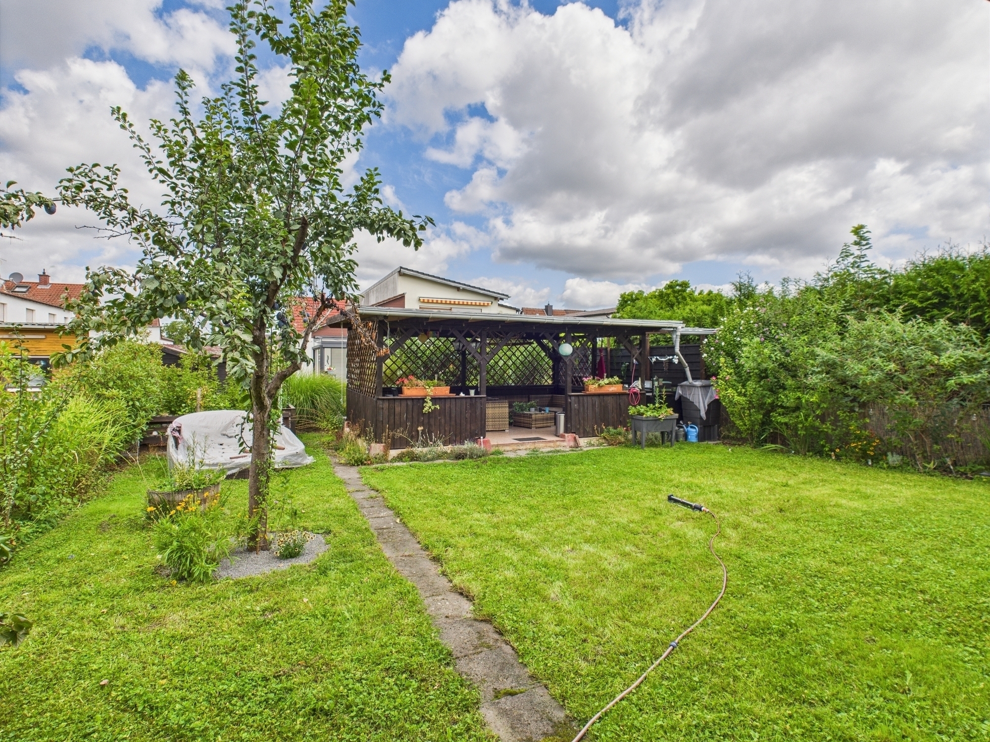 Attraktives Mehrgenerationenhaus mit Potenzial – Ludwigshafen-Gartenstadt in Ludwigshafen Mundenheim, 67065 Ludwigshafen am Rhein – DESEO Immobilien Mannheim 21/21