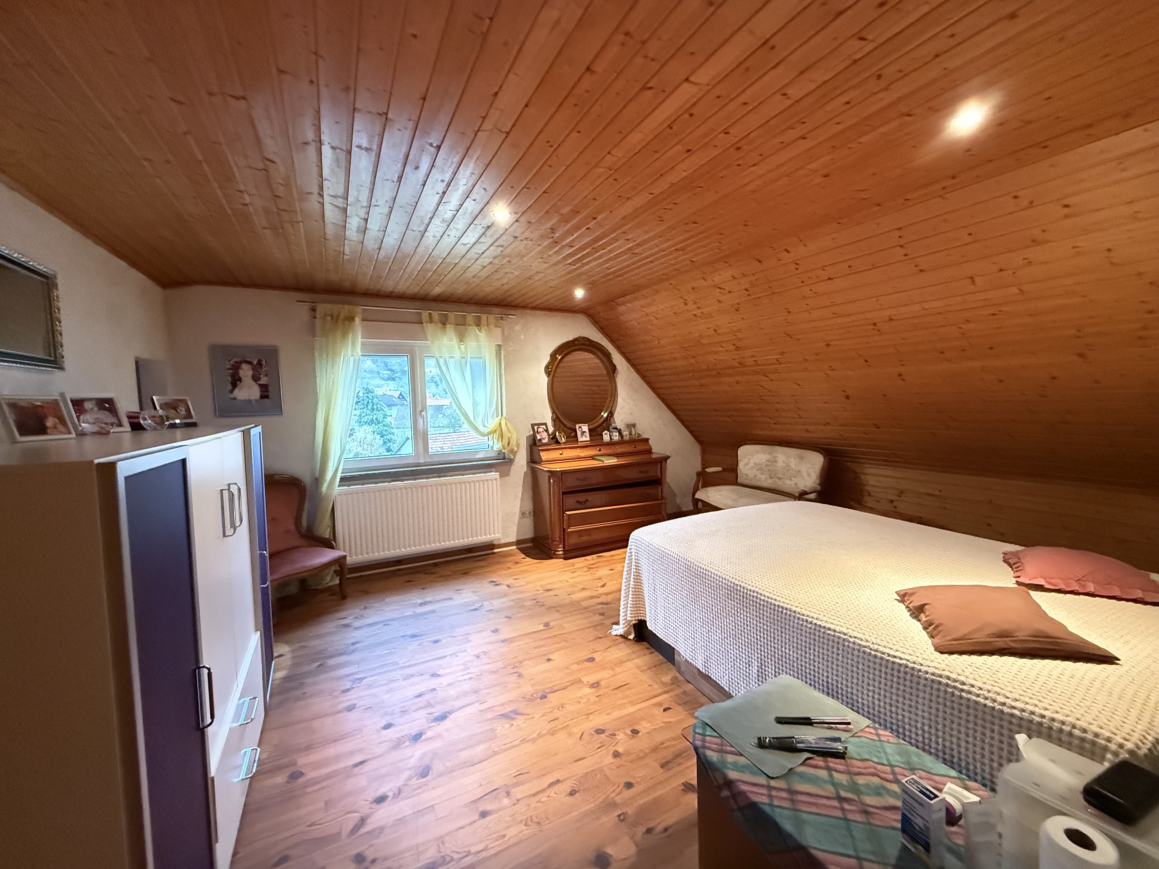 Ein- bis Zweifamilienhaus mit großem Entwicklungspotenzial in Mörlenbach-Weiher in 69509 Mörlenbach – DESEO Immobilien Mannheim 10/17