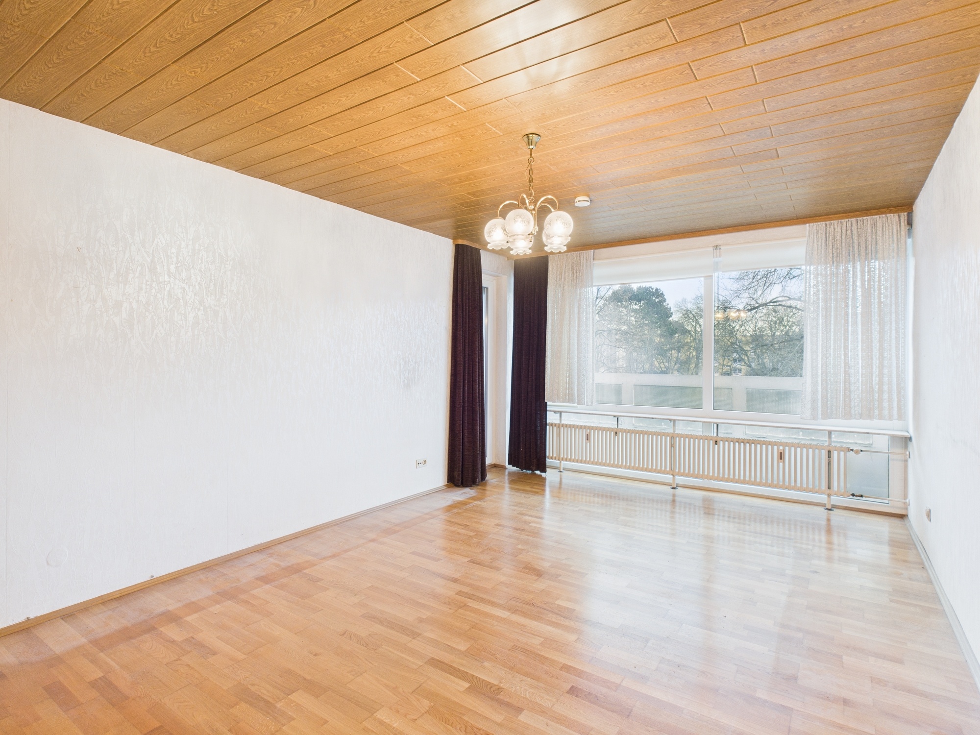 3-Zimmer-Wohnung mit Balkon und Garage – ideale Basis mit Potenzial in Mannheim, 68309 Mannheim – DESEO Immobilien Mannheim 1/15