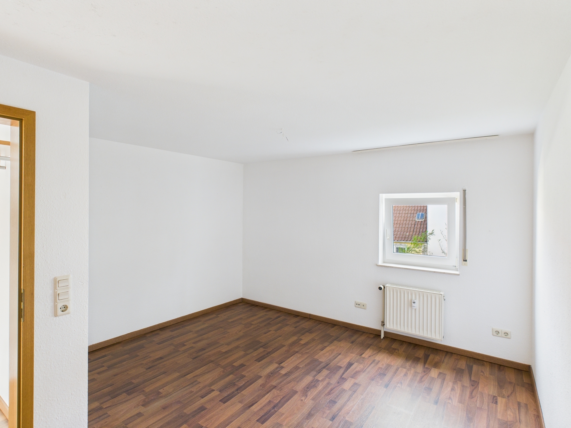 Ein ideales Zuhause für Singles oder Paare in zentraler Lage von Bensheim in 64625 Bensheim – DESEO Immobilien Mannheim 2/14