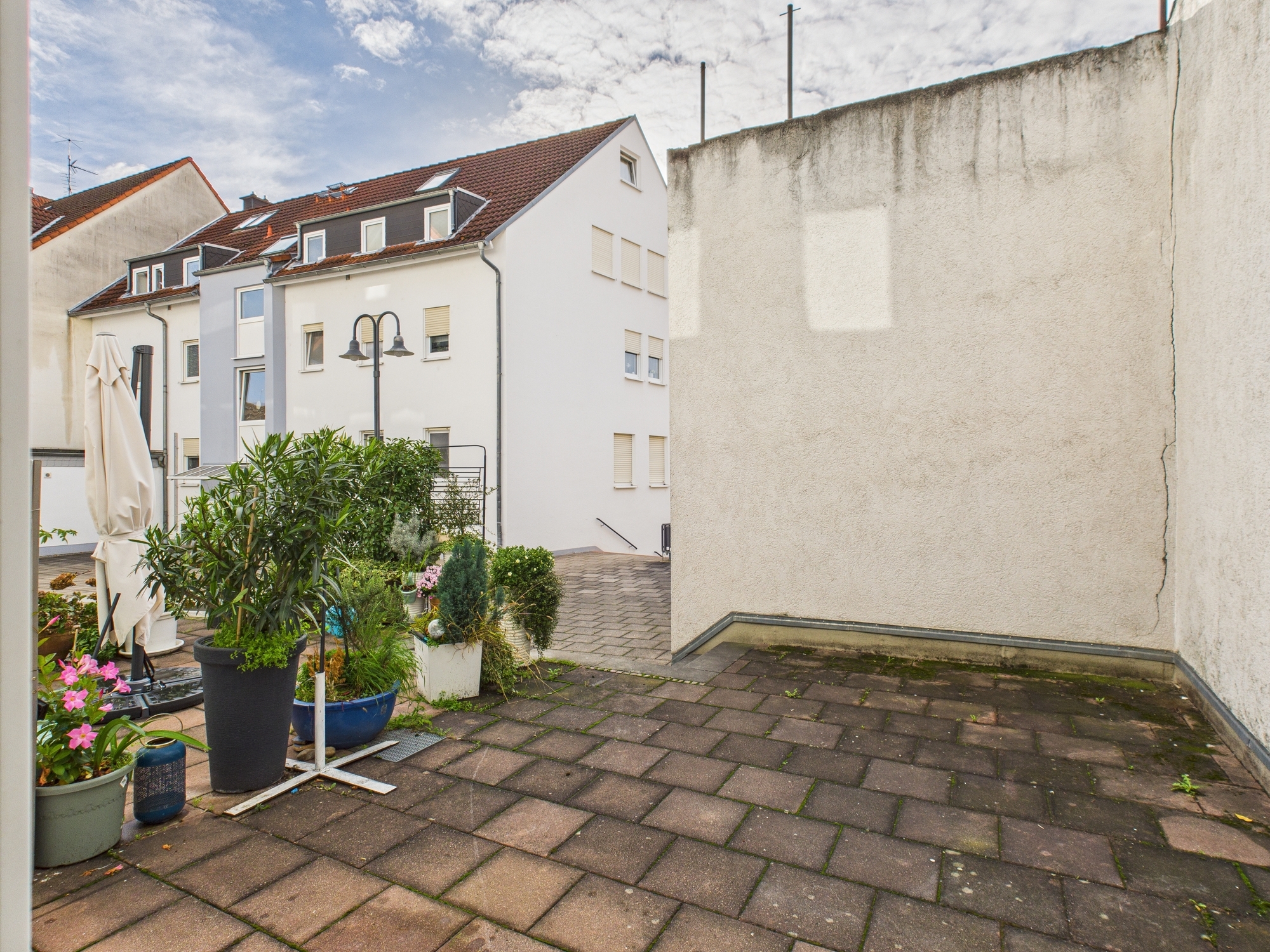 Ein ideales Zuhause für Singles oder Paare in zentraler Lage von Bensheim in 64625 Bensheim – DESEO Immobilien Mannheim 5/14