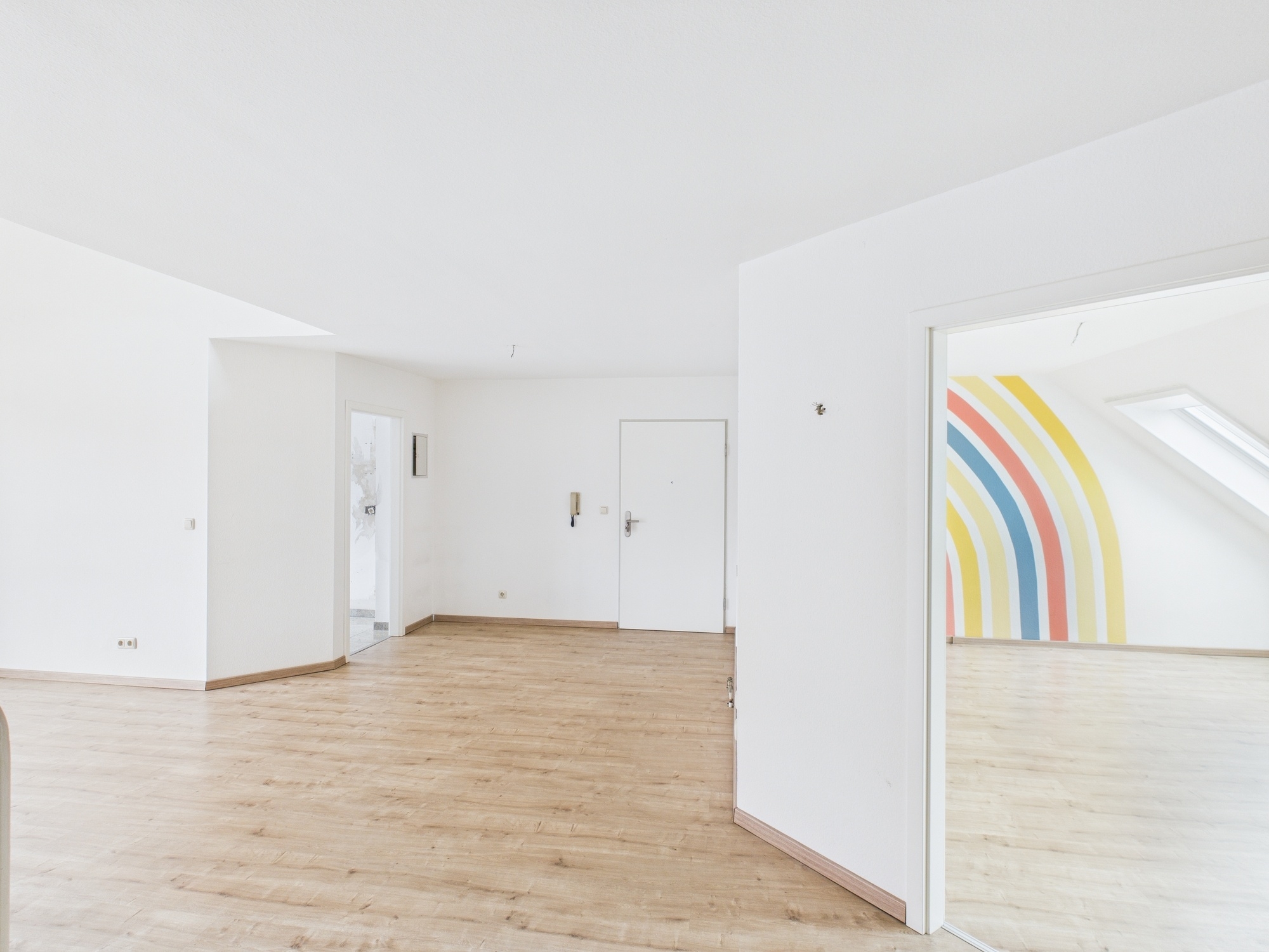 Wohnen mit Charakter: 2-Zimmer-Maisonette mit Galerie, Balkon & 2 Bädern in 67069 Ludwigshafen am Rhein – DESEO Immobilien Mannheim 16/36