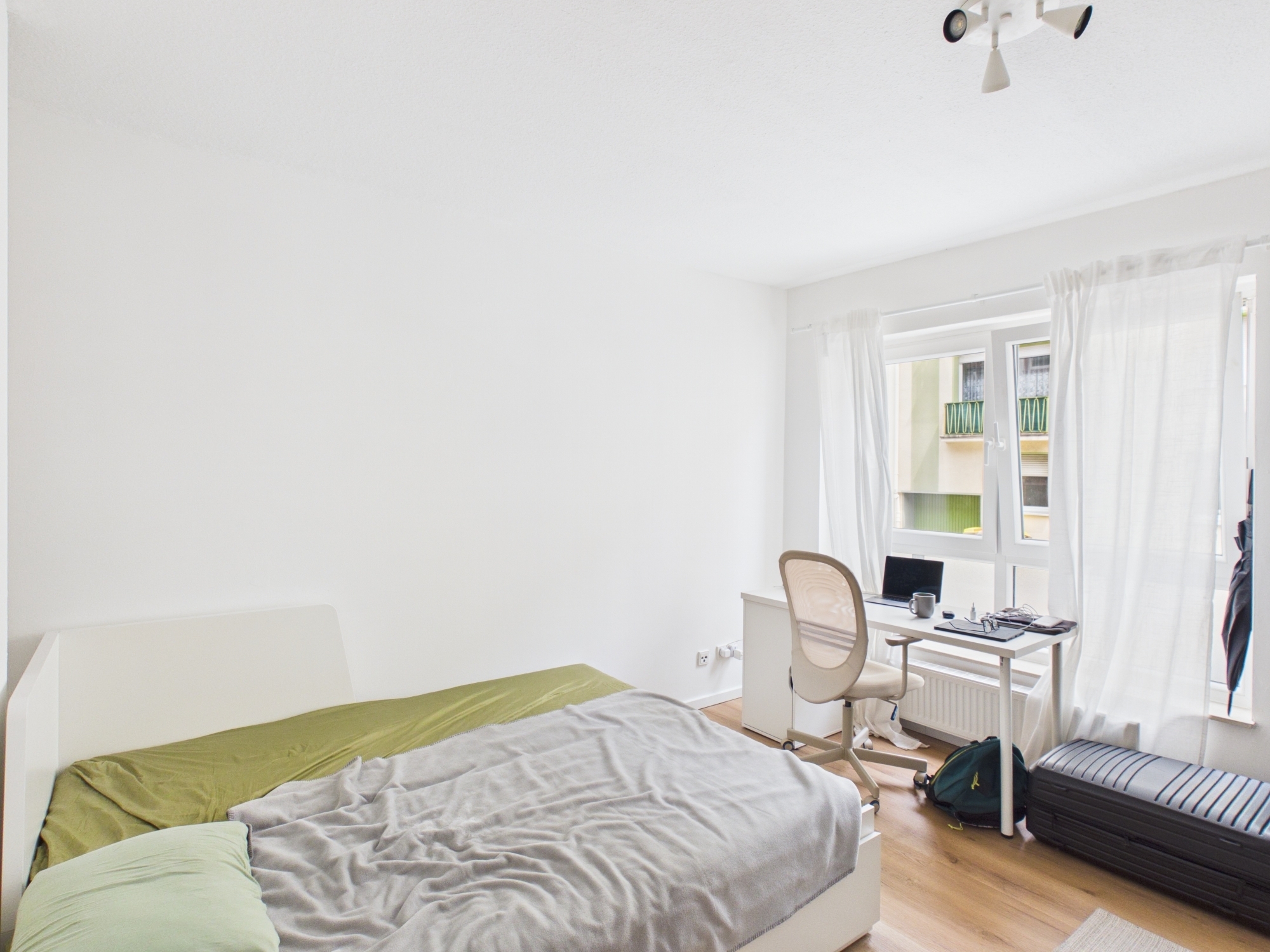 Provisionsfrei! Vermietete WG-Wohnung mit attraktiver Rendite in 67655 Kaiserslautern – DESEO Immobilien Mannheim 5/11
