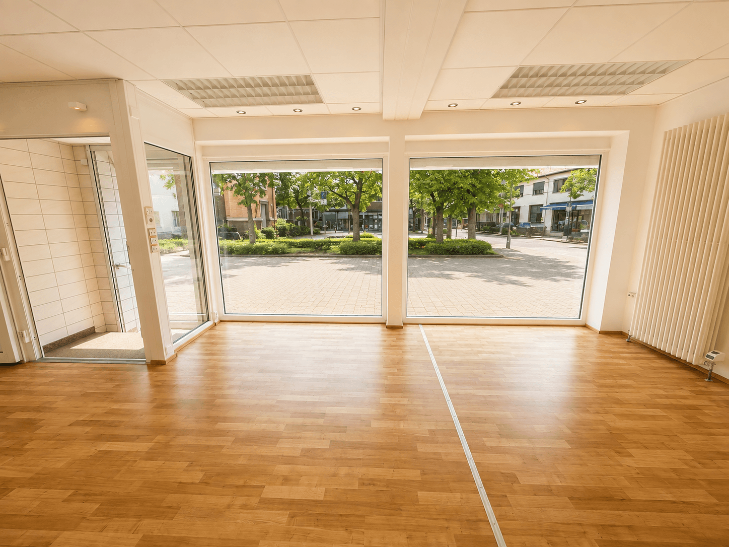 Großzügig wohnen – mit Gewerbefläche als zusätzlicher Möglichkeit in 68623 Lampertheim – DESEO Immobilien Mannheim 19/26