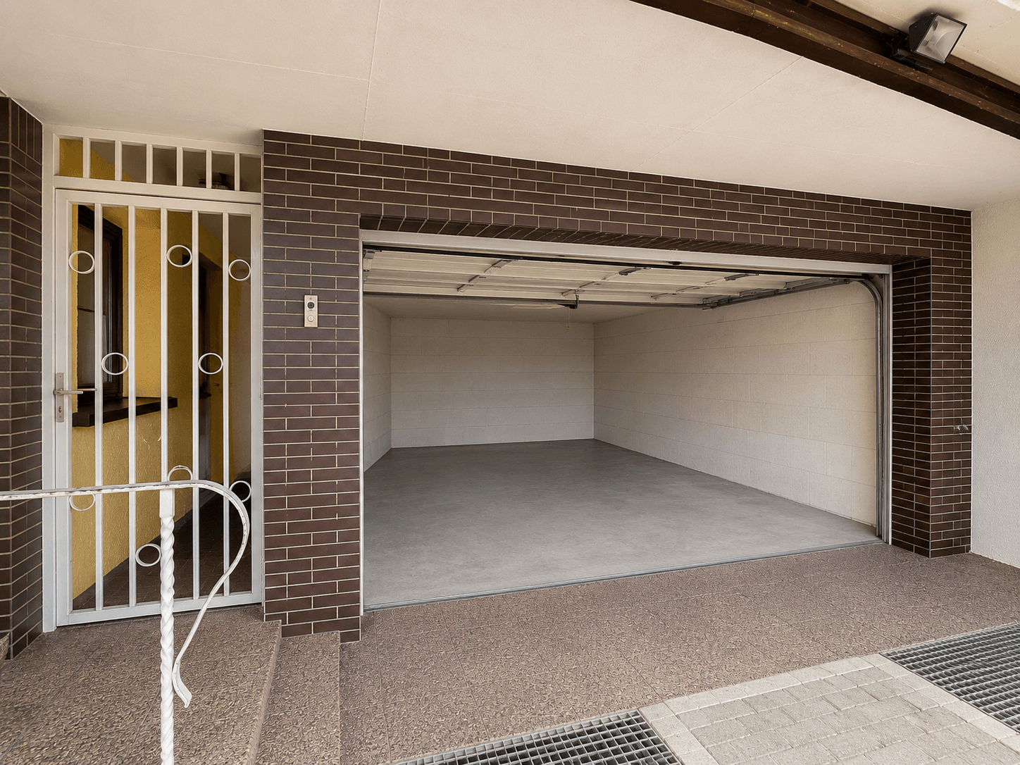 Großzügig wohnen – mit Gewerbefläche als zusätzlicher Möglichkeit in 68623 Lampertheim – DESEO Immobilien Mannheim 26/26