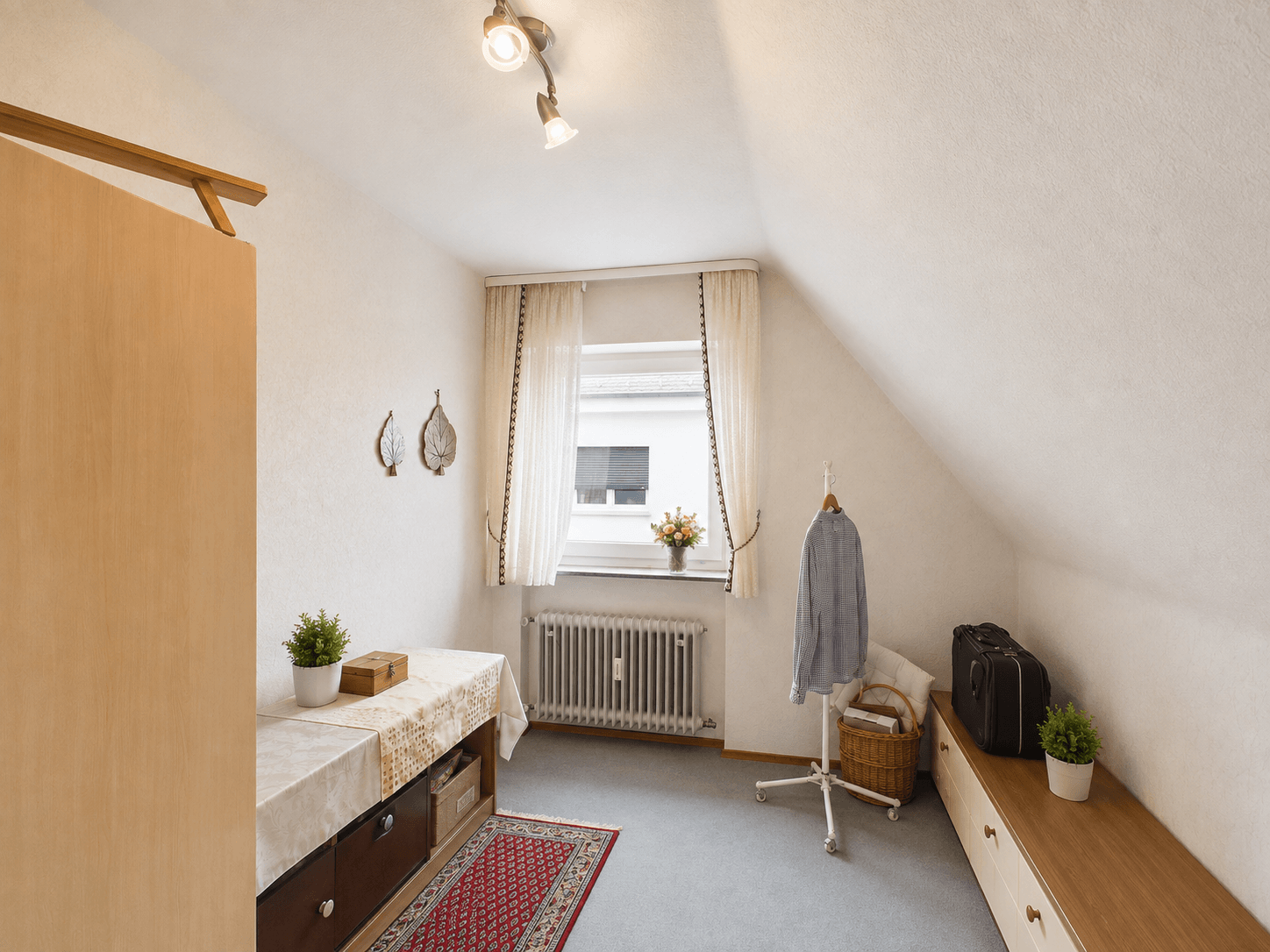 Ein Zuhause voller Möglichkeiten – Raum für Ihre Zukunft ! in 67067 Ludwigshafen am Rhein – DESEO Immobilien Mannheim 9/26