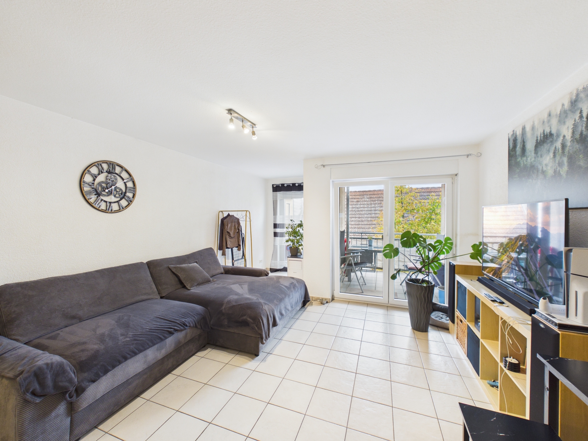 Vermietete 2-Zimmer-Wohnung mit Balkon & Stellplatz in Ketsch in 68775 Ketsch – DESEO Immobilien Mannheim 1/9